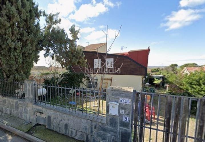 Foto 4017d6cc-3777-42d2-8bfa-58bbdf8a8d43. Chalet venta chalet en Numancia de la Sagra