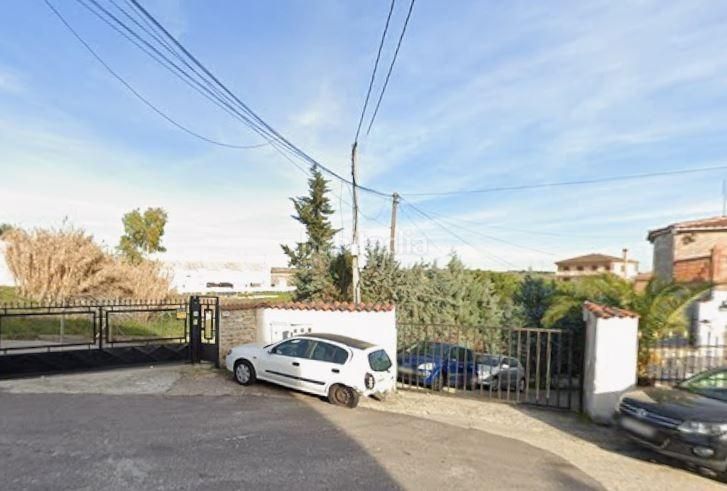 Foto 499ad704-e25d-4b88-a2dc-ba0a054ac222. Xalet amb aparcament a Méntrida