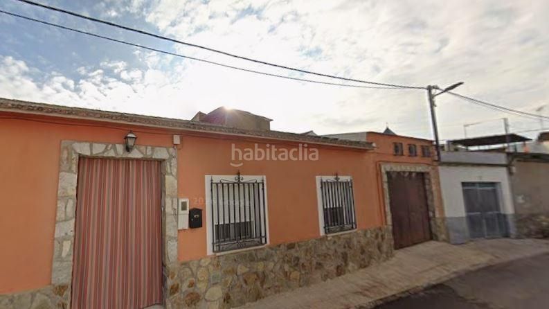 Foto 6ce720cb-00ee-44b2-b5de-78052b808c3f. Casa amb aparcament a Mora