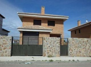 Chalet in Méntrida. Venta chalet mentrida