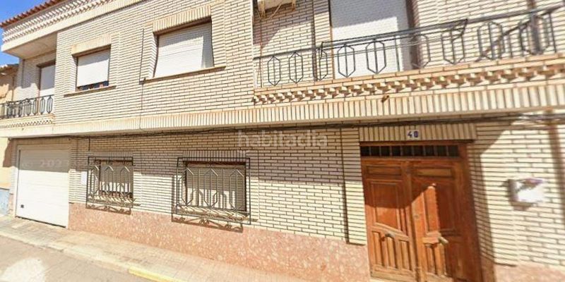 Foto 8ba99fe7-b18e-40dc-b088-5b7f596ce090. Casa amb aparcament a Moral de Calatrava