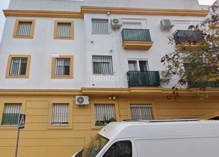 Foto 50ad9740-f2a1-4699-9e15-b5688c4b1581. Piso venta piso en La Banda - Campo de Fútbol Chiclana de la Frontera