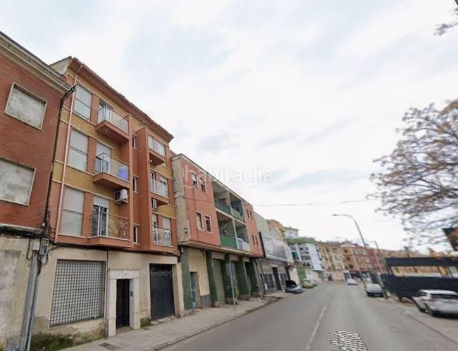 Foto 8bc29965-f1f7-406f-aa2f-17e80369cd8f. Local comercial a Centro ciudad Linares