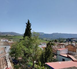 Casa a schiera en Casco Hist�rico. Chalet adosado para reformar