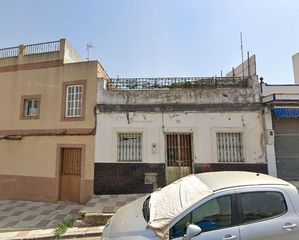 Semi detached house in Alcalá del Río. Venta adosado alcala del rio