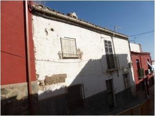 Casa adossada a Ctra. Circunvalación - La Magdalena