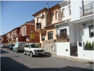 Casa adossada a Híjar. Venta adosado las gabias