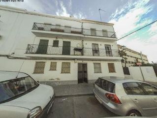 Casa adossada a Lora del Río. Venta adosado lora del rio