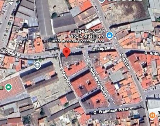 Foto e2726fcb-72d1-42ec-bbb0-10222905a94c. Casa adossada a Lora del Río