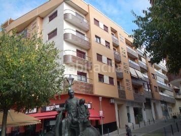 Foto bc25e0ed-f528-41bf-84c4-3cc2fc982446. Piso venta piso en Almendralejo
