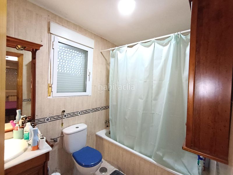 Foto 6b57cdeb-8f72-4398-a543-95515b689170. Casa aparellada amb calefacció aparcament a Parque Manuel de Vega-Carretera de Ugena Illescas