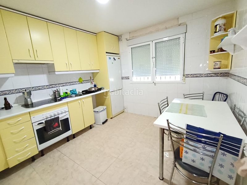 Foto a509e980-aa4d-4b40-a971-58bf795261d5. Casa aparellada amb calefacció aparcament a Parque Manuel de Vega-Carretera de Ugena Illescas