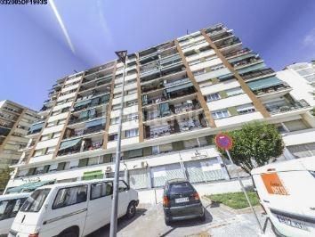 Foto 866ad3e5-1a94-4496-aaea-cb285fb37083. Piso venta piso rubi en Les Torres Rubí