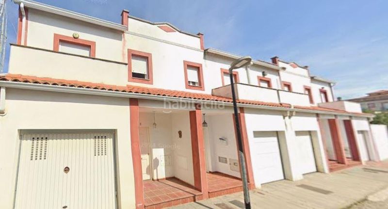 Foto 55202c8c-075e-4656-bde7-aed42ff9bcd2. Chalet mit parking in Fregenal de la Sierra