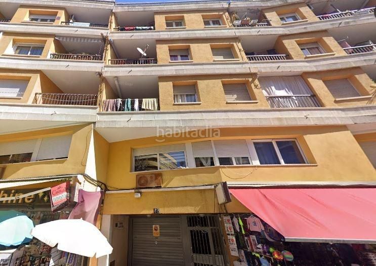 Foto 2f3b38f7-3b67-40b9-b8f7-e36029a063e3. Piso venta piso en Centre Lloret de Mar