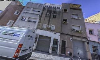 Pis a Sistrells. Venta piso badalona