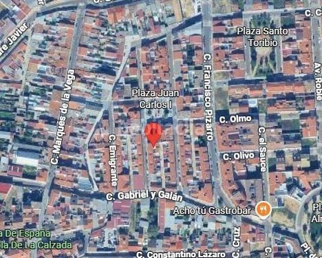 Foto 52ecbb86-da25-4dcd-82e0-f19a6ef6fc81. Chalet mit parking in Puebla de la Calzada
