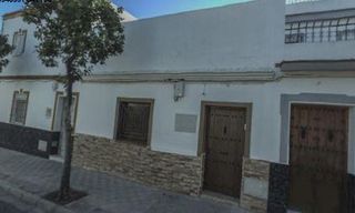 Casa in Centro - Doña Mercedes. Venta casa dos hermanas