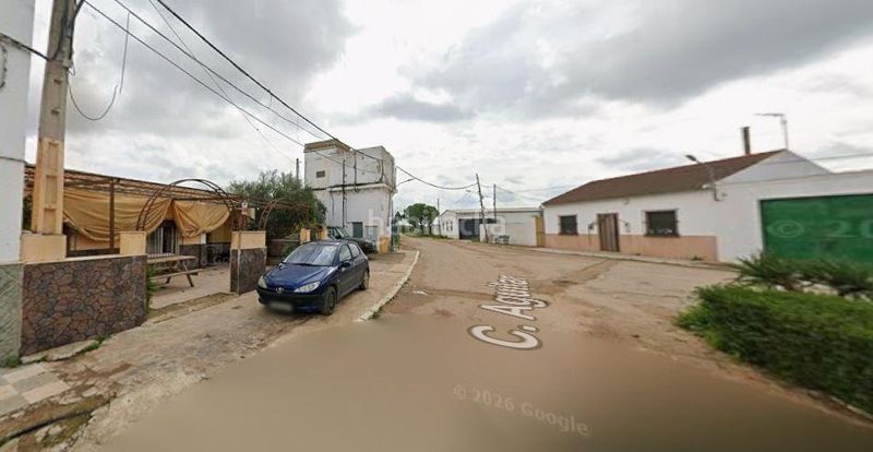 Foto 0ea21446-a9be-478b-9fc5-fe34b8f05d29. Casa adossada a Roda de Andalucía (La)