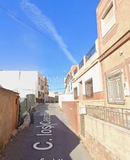 Foto 5354ee2e-3dcd-4b88-9b19-d0eddce31c96. Casa a Berja