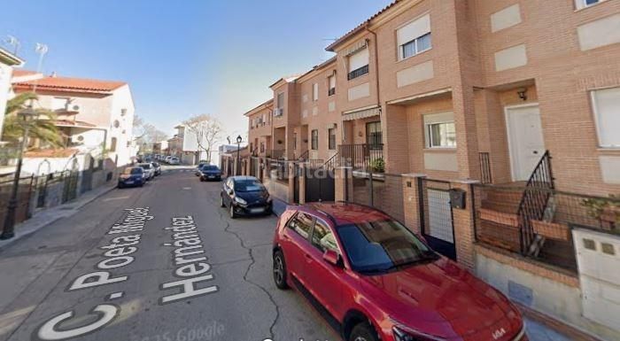 Foto 297afda1-9ab5-434f-944d-fa8f6875168c. Chalet venta de chalet en Yuncler