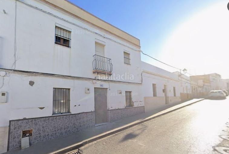 Foto 363e6ce2-26de-4e57-8086-c6e41b8b99b0. Casa a Lantejuela (La)