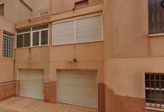 Aparcament cotxe a Roquetas pueblo