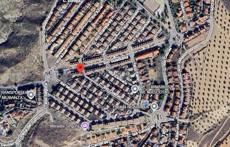 Foto 3f95cd9a-1e2a-4e0e-ba7b-23524976a18e. Xalet amb piscina a Ontígola