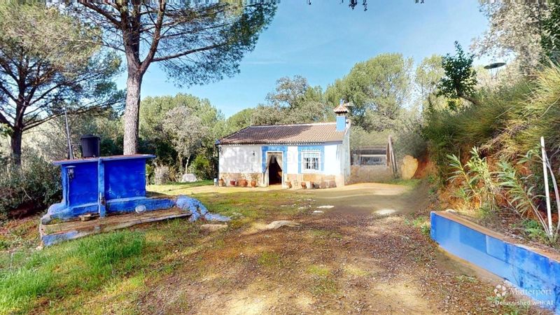 Foto c424e142-97cd-4bae-98f2-db084b75285e. Finca rústica a Santa Maria de Trassierra Córdoba