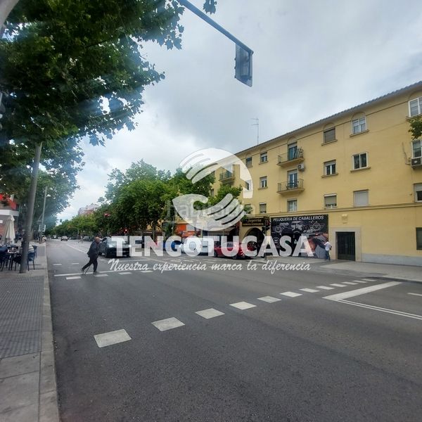 Foto 95671a52-cbb7-4155-9b0a-b8e48255760d. Posto auto in Ventas Madrid