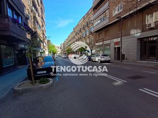 Posto auto  Calle de cartagena. Garaje en venta en guindalera