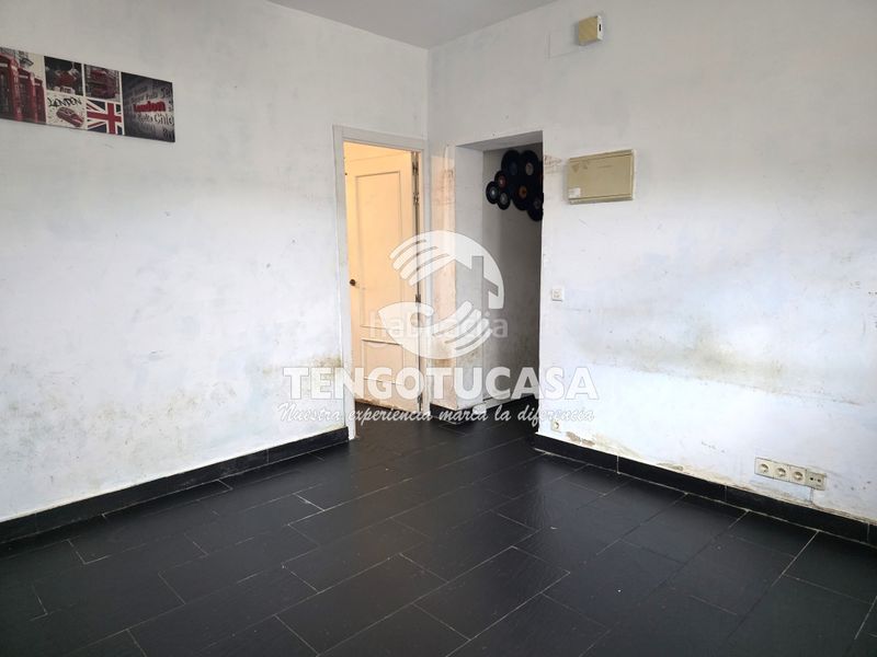 Foto e547e1b8-1bfe-4e29-afcb-2e20014cc080. Pis a Aeropuerto Madrid