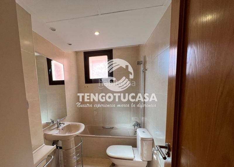 Foto abf2f934-2c30-4209-bdd4-f7ebb9617989. Pis amb calefacció aparcament piscina a Rejas Madrid