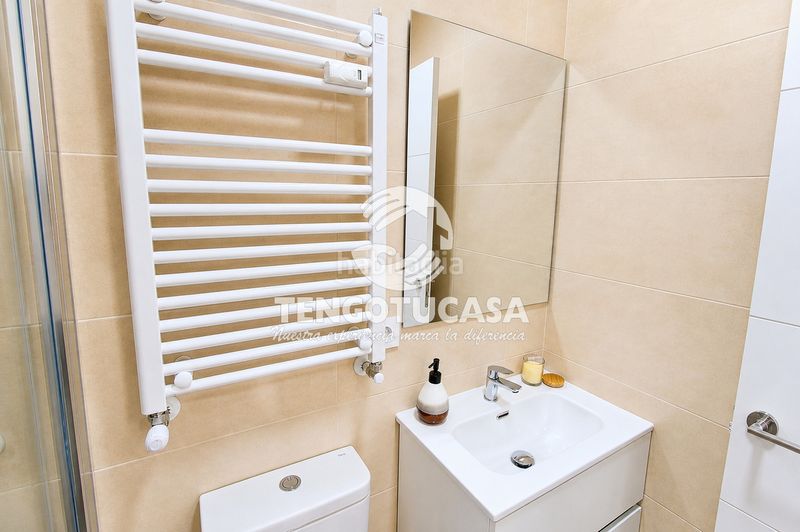 Foto 8c22e4b5-805b-4566-910e-dfd404d879b1. Flat in calle de la virgen del castañar 15 in Concepción Madrid