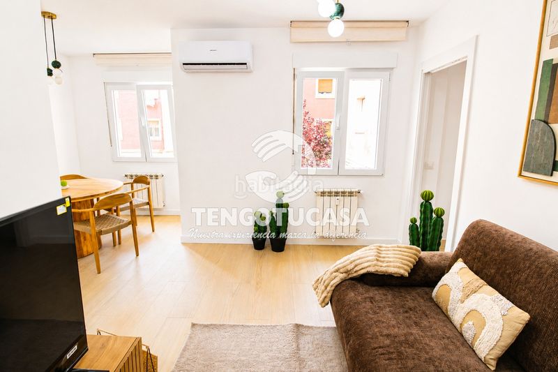 Foto 9086eb28-b272-4bd3-838b-889b0c5eeb0a. Flat in calle de la virgen del castañar 15 in Concepción Madrid