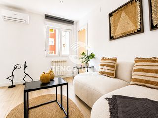 Flat  Calle de la virgen del castañar 15. Piso en venta en calle virgen del castañar