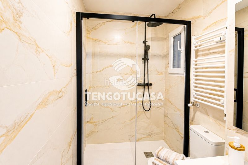 Foto 51883a64-676d-4187-a848-138912d533c9. Flat in calle de la virgen del castañar 15 in Concepción Madrid