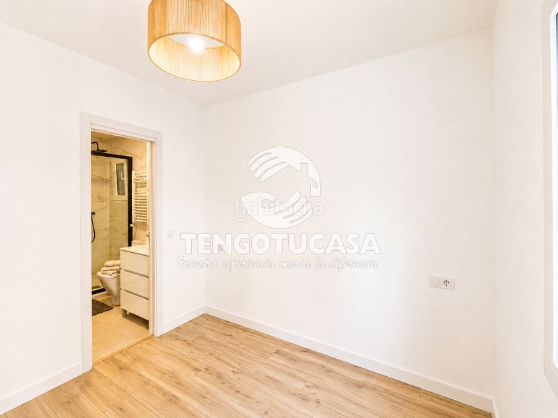 Foto 853d06f9-8c47-4f71-a0c3-bd354e364e01. Flat in calle de la virgen del castañar 15 in Concepción Madrid
