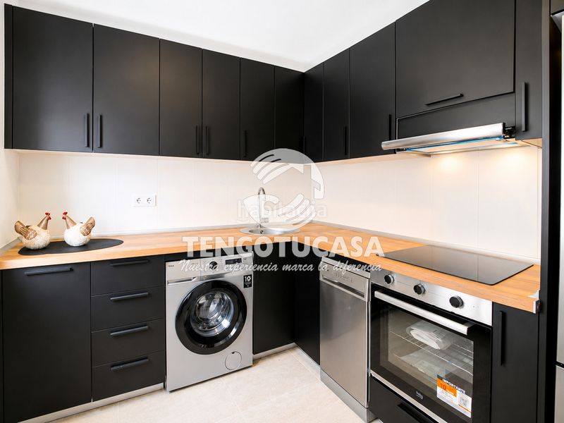 Foto bbb6cab5-bfda-47e3-b6f8-28e65ac8331f. Flat in calle de la virgen del castañar 15 in Concepción Madrid