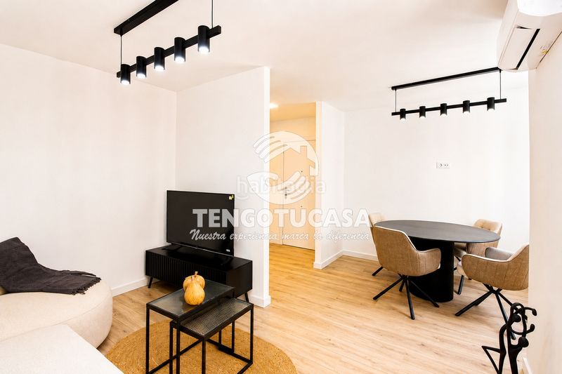 Foto e531de04-33e6-49ff-8271-2b79033c3780. Flat in calle de la virgen del castañar 15 in Concepción Madrid