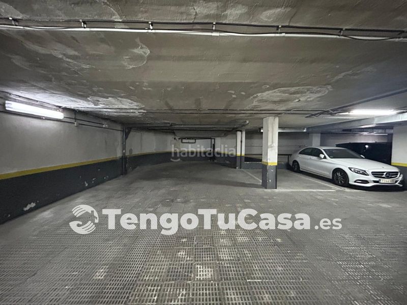 Foto db604662-7c21-4999-a748-732856235143. Aparcament cotxe a Concepción Madrid