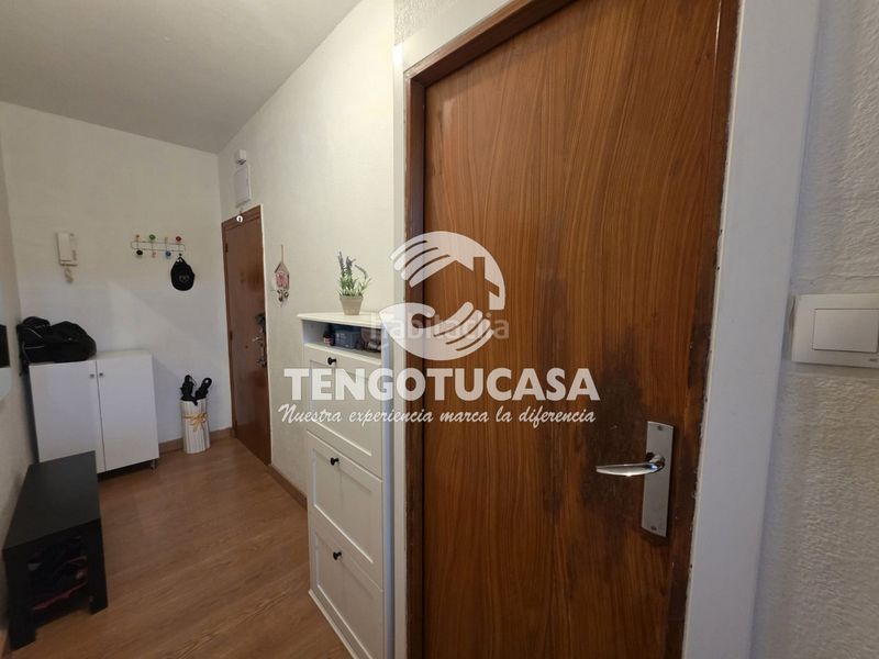 Foto 6c01f3c2-c207-4c50-a7e8-1334a81f1402. Pis a Los Rosales Madrid