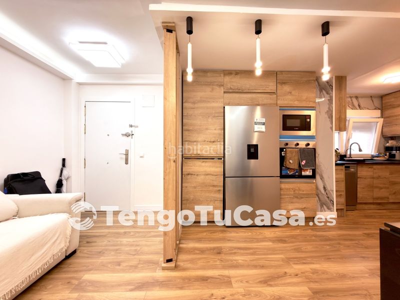 Foto fd557650-ffa1-40dc-8941-38f71c376d41. Flat with heating in Canillejas Madrid