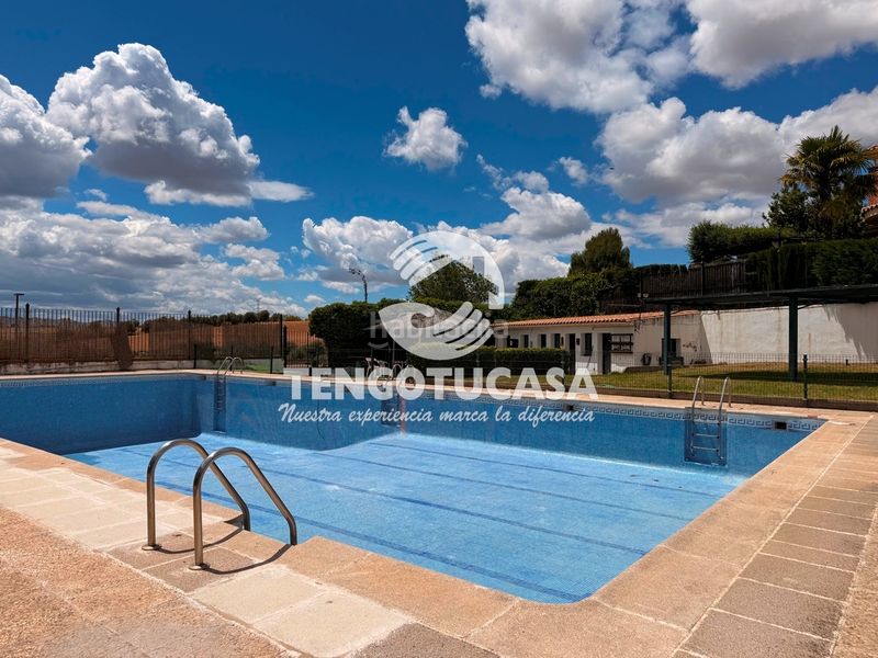 Foto 45d8fb1c-b818-42e0-8954-90ec0225a41a. Xalet amb calefacció aparcament piscina a Bargas