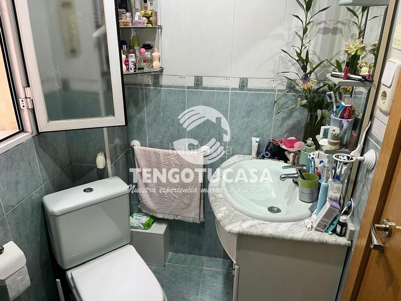 Foto 0c7a99b6-f4b9-4182-af73-db070d3b8217. Flat with heating in Canillejas Madrid