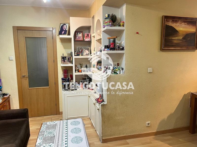 Foto 75f28540-060e-45bd-a413-01e22bb49318. Flat with heating in Canillejas Madrid