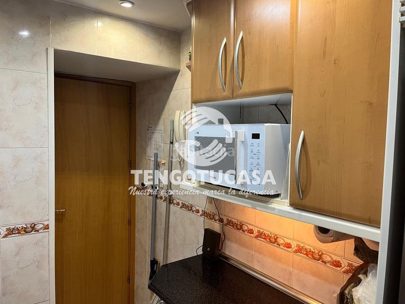 Foto 92fd7db1-f261-4042-a8fc-87fdf3dc4d01. Flat with heating in Canillejas Madrid
