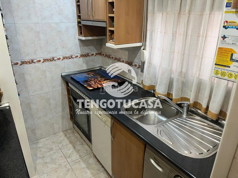 Foto c633518c-00fb-4394-bd52-591728de59c7. Flat with heating in Canillejas Madrid