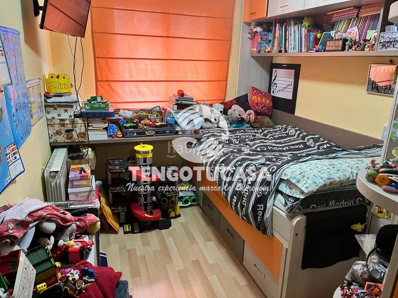 Foto cb136c58-15f8-429e-9da7-fb1feaaf7eed. Flat with heating in Canillejas Madrid