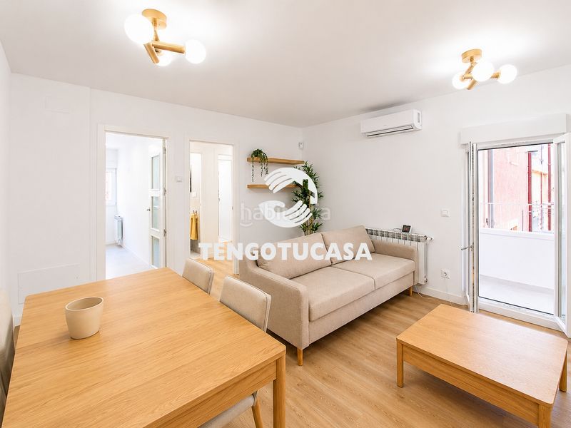 Foto 48ac57ff-7cd2-4ae7-b2dc-993d1d5687ed. Pis a avenida quinta 16 a Rejas Madrid